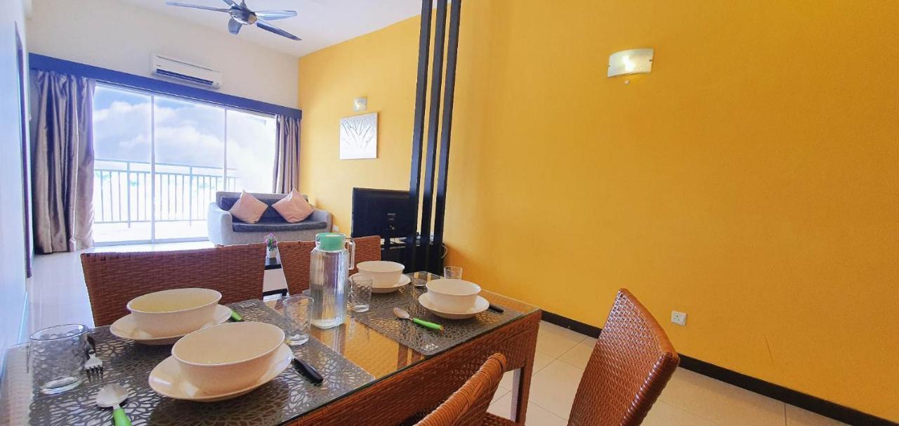 Melaka Top Largest Waterpark Resort - By Youbnb Homestay Melaka Ngoại thất bức ảnh